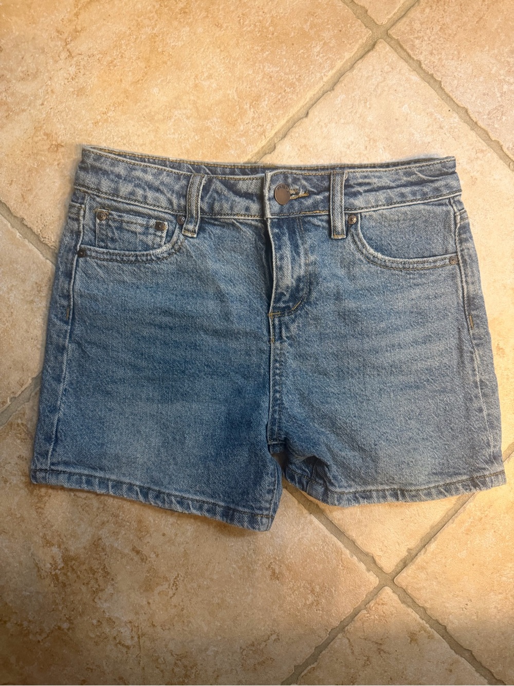 RSQ Light Blue Denim Shorts - Classic Five-Pocket
